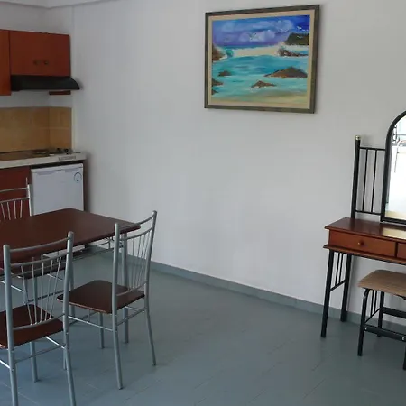 Stefanos Garden Apartment